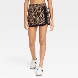 JoyLab Women's Knit Piped High-Rise Leopard Print Skort With built in Short L